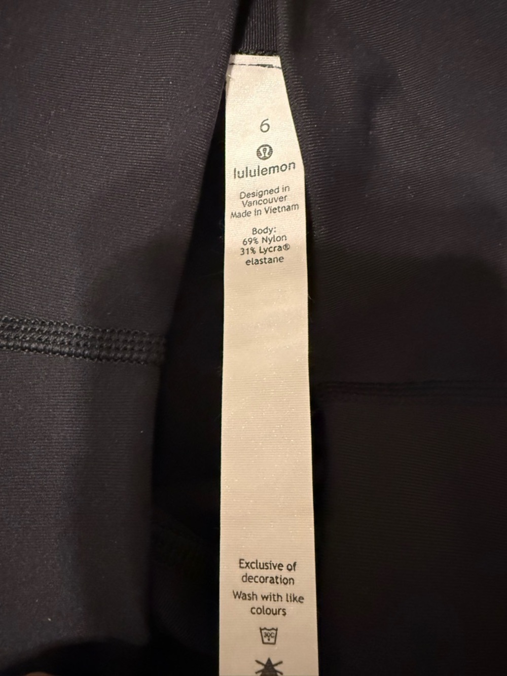 lululemon athletica Black Performance Leggings - Picture 3 of 7